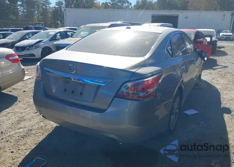 2015 Nissan Altima 2.5 Sv из США, поврежденный, VIN 1N4AL3AP4FC278194